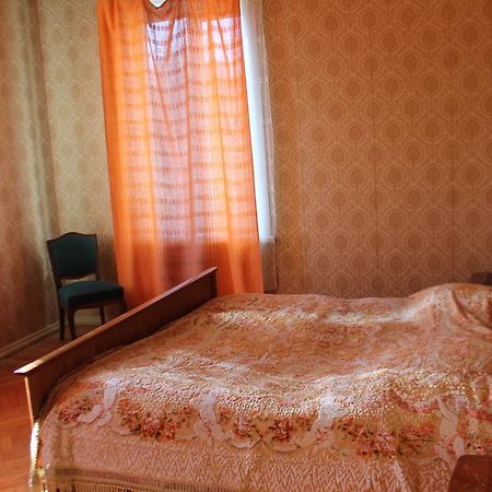 TLT Guest House Telavi Extérieur photo